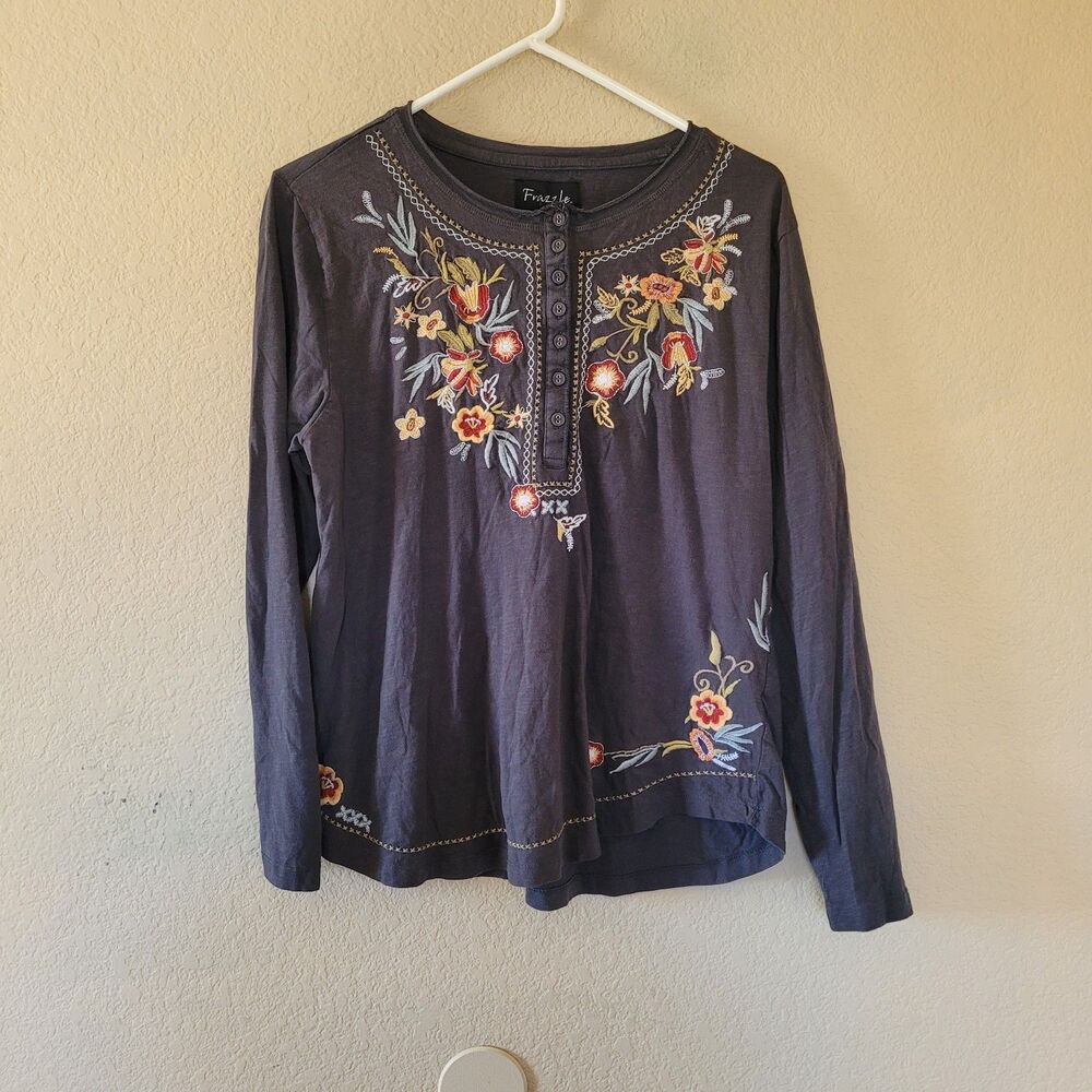 Gray Embroidered Henley Top Sz Large Long Sleeve Cotton Floral Boho Cottagecore